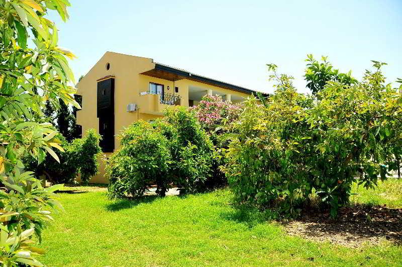 Hotel apartamentowy Lemas 3*