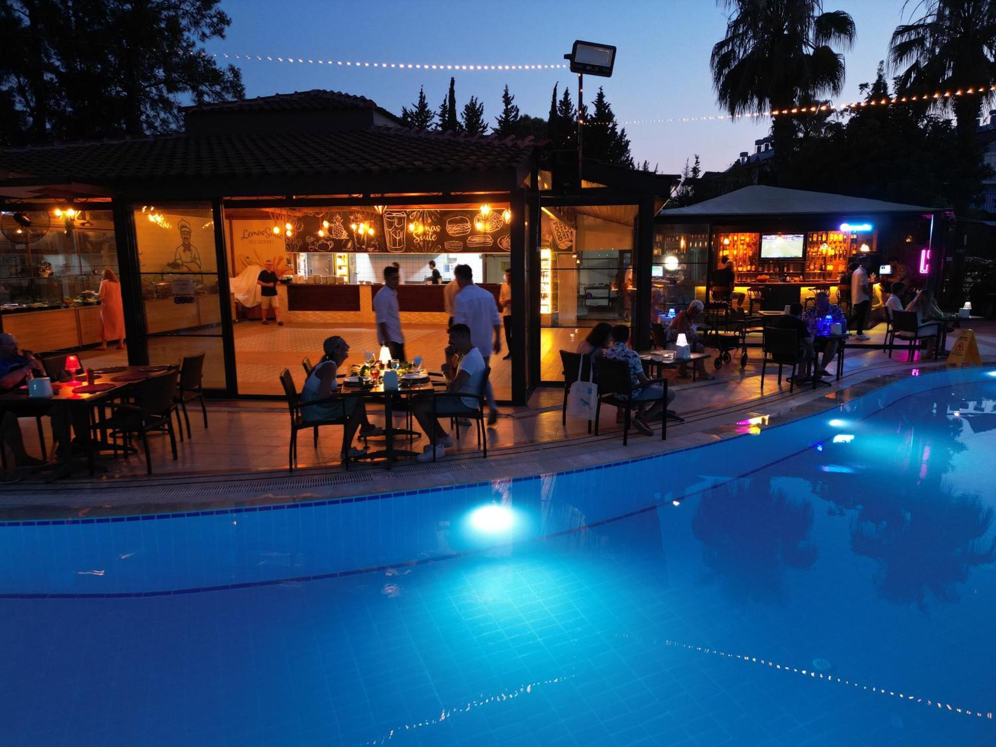 Hotel apartamentowy Lemas 3*