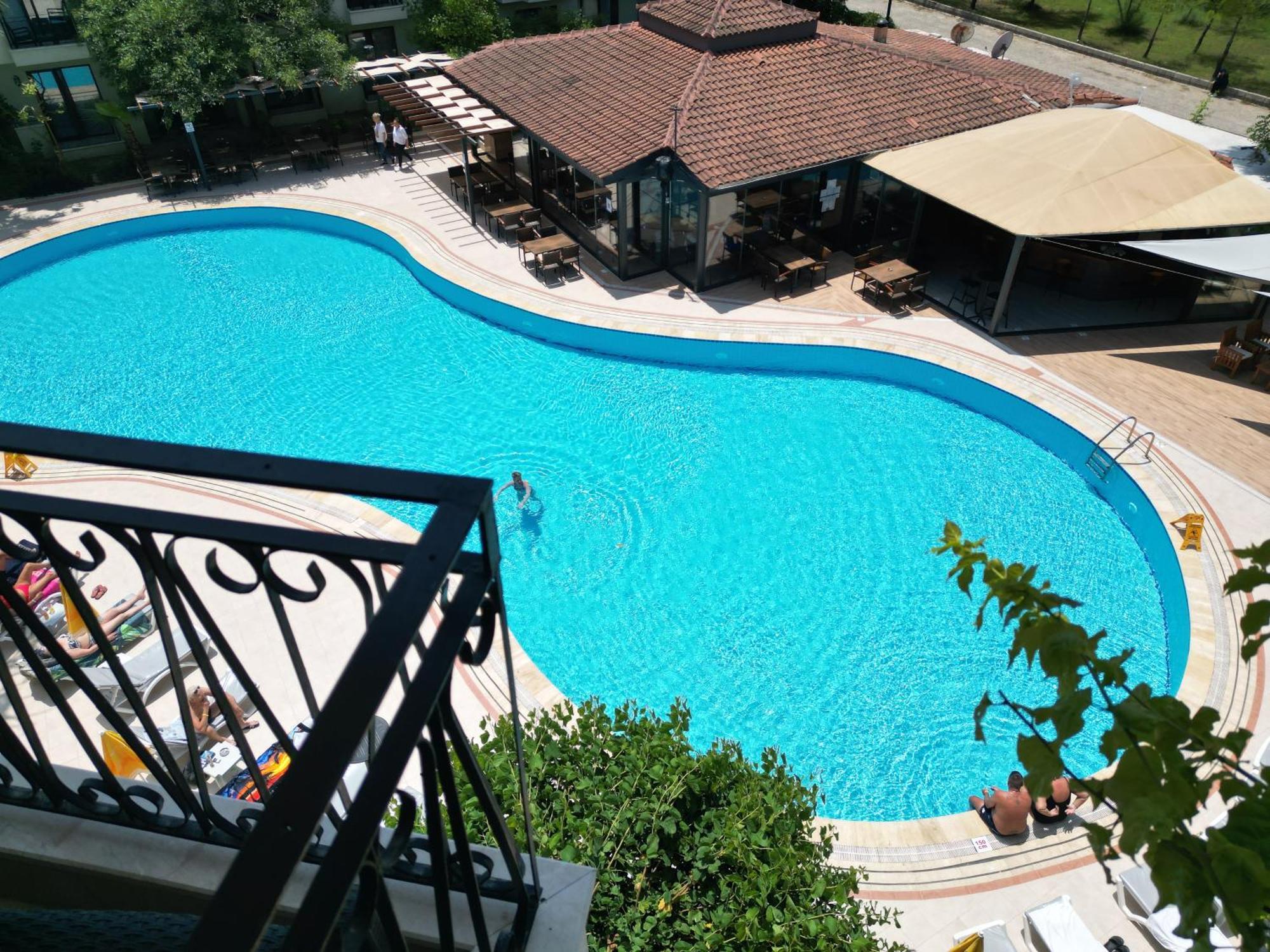 Lemas Hotel apartamentowy Side